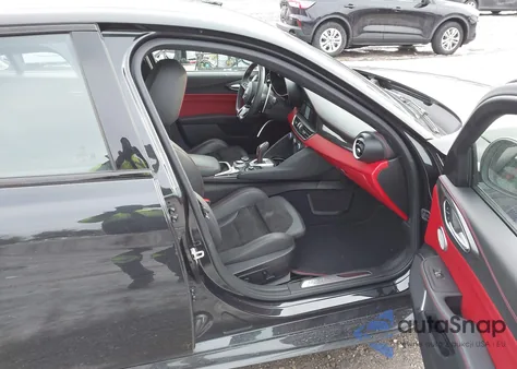 2021 Alfa Romeo Giulia Quadrifoglio Rwd from USA, damaged, VIN ZARFAMEV0M7648976